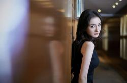 英雄联盟总决赛时间-跨界体育风云，黄蜂的钢铁防守与哈登的欧冠接管时刻