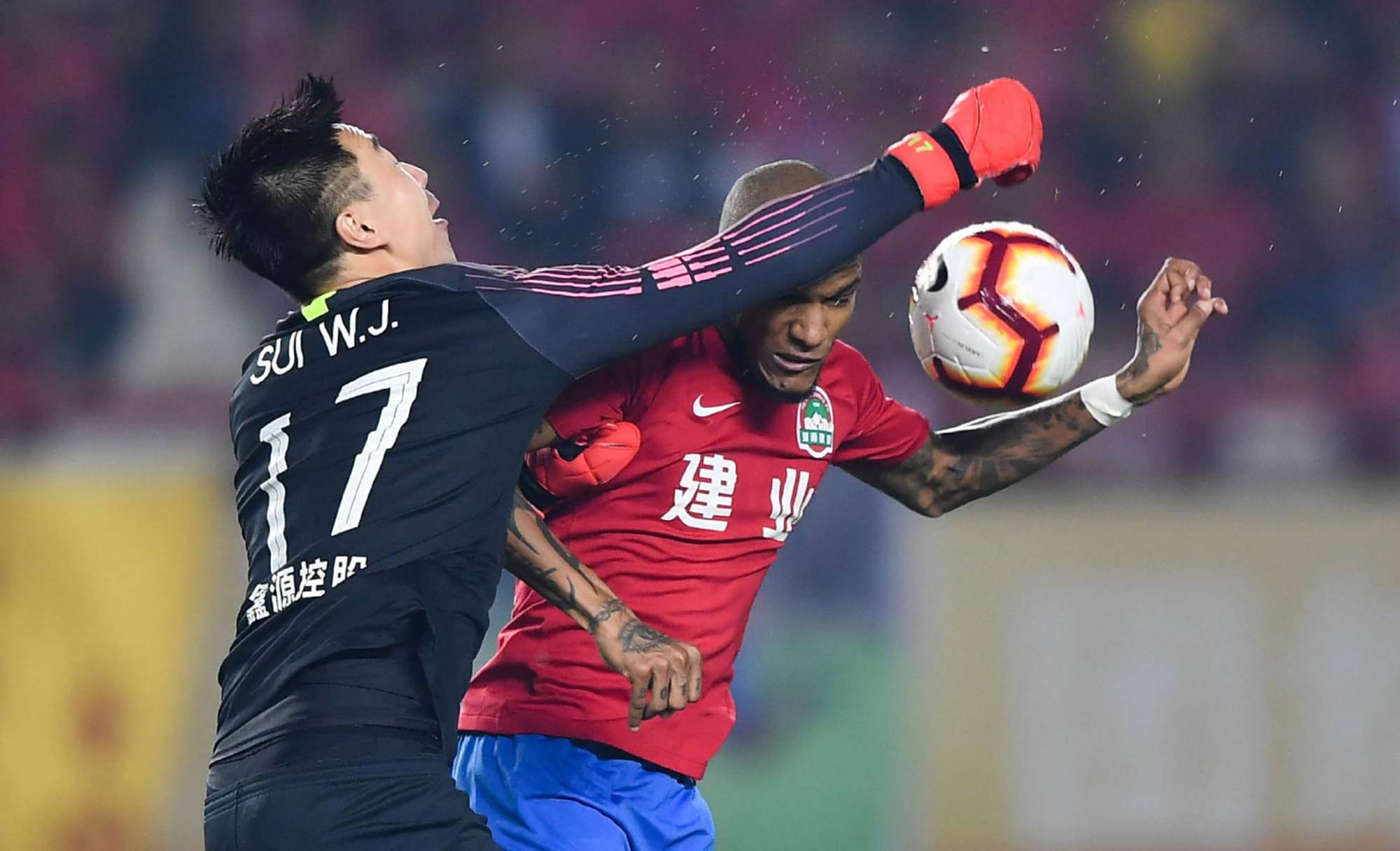 河南建业主场击败重庆斯威,新帅上任获胜的简单介绍 河南建业主场击败重庆斯威,新帅上任获胜的简单介绍