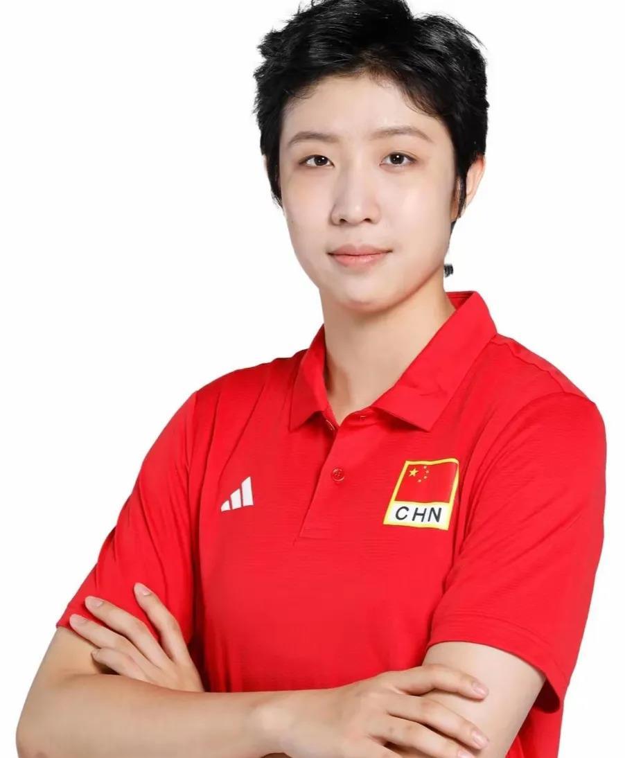 包含波兰代表队勇夺档案馆比赛冠军，赛场尽显风采的词条