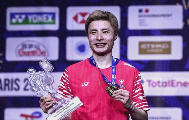 泰国队逆转日本队，石宇奇刷新纪录