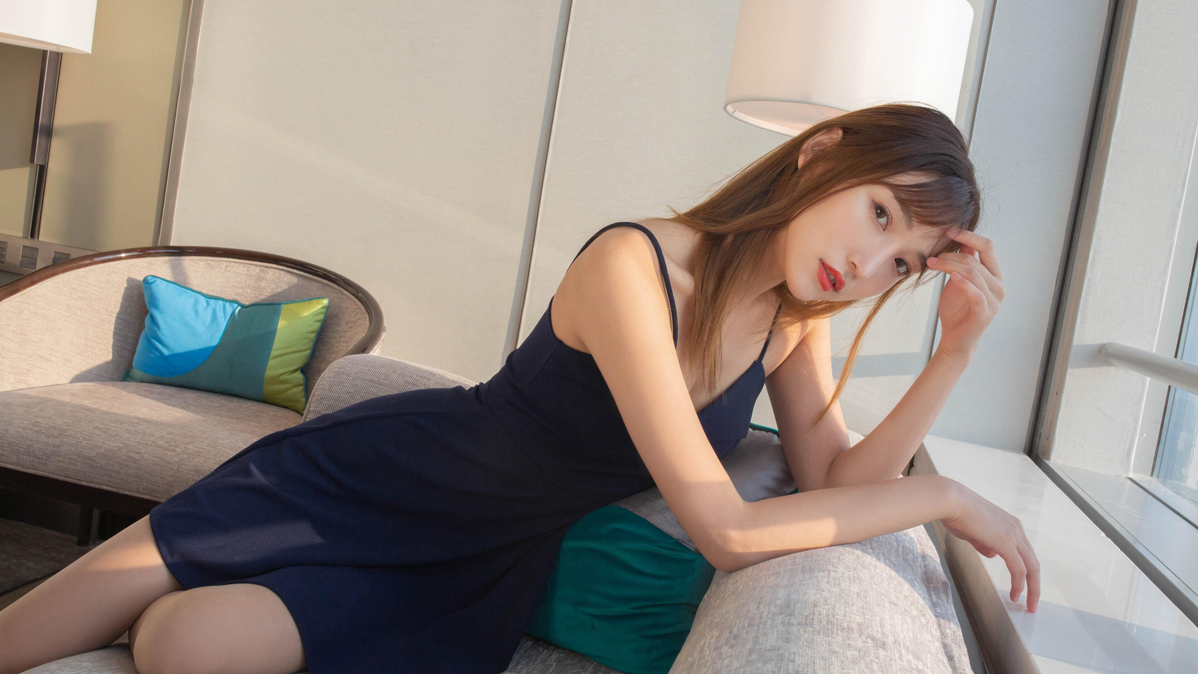 铁幕笼罩联合中心，当湖人的窒息防守遇见哈登这道无解方程式