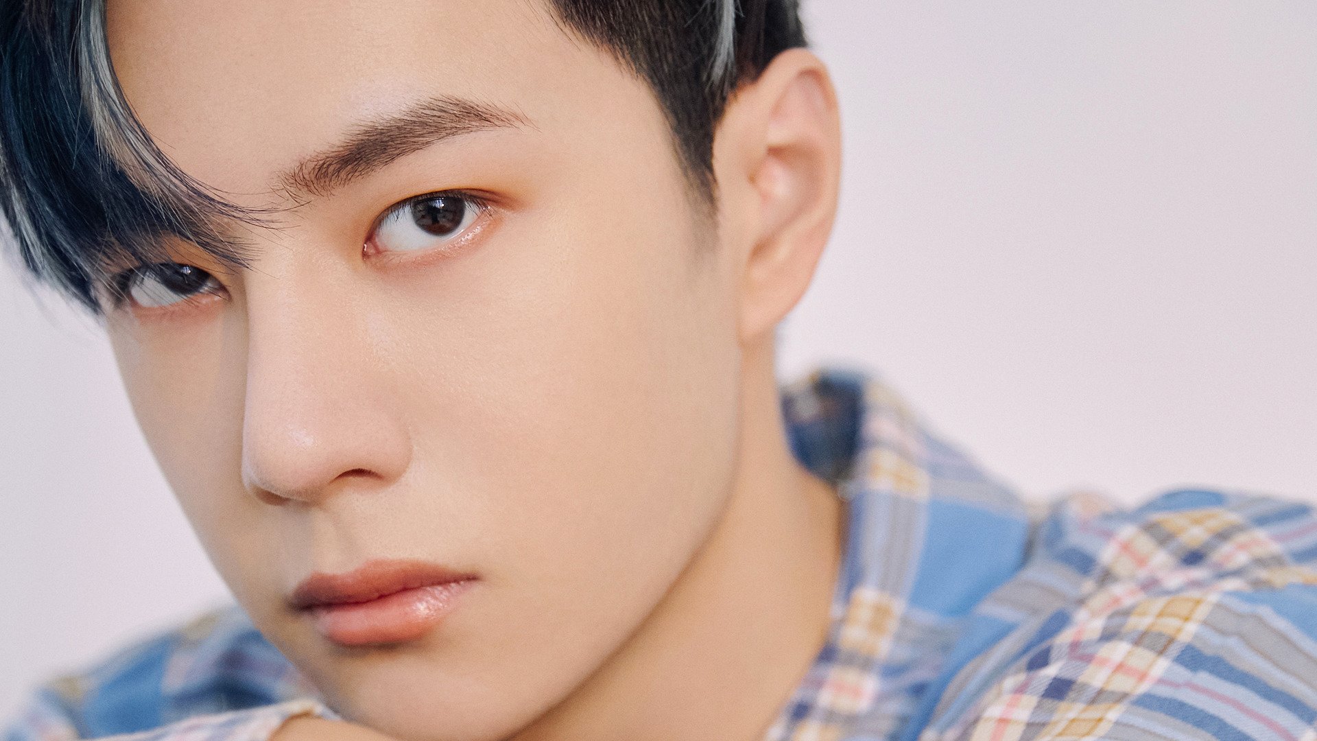 赛博时代的西斯廷画师，欧文以关键球为钢刃，在东决之夜完成灵魂编码