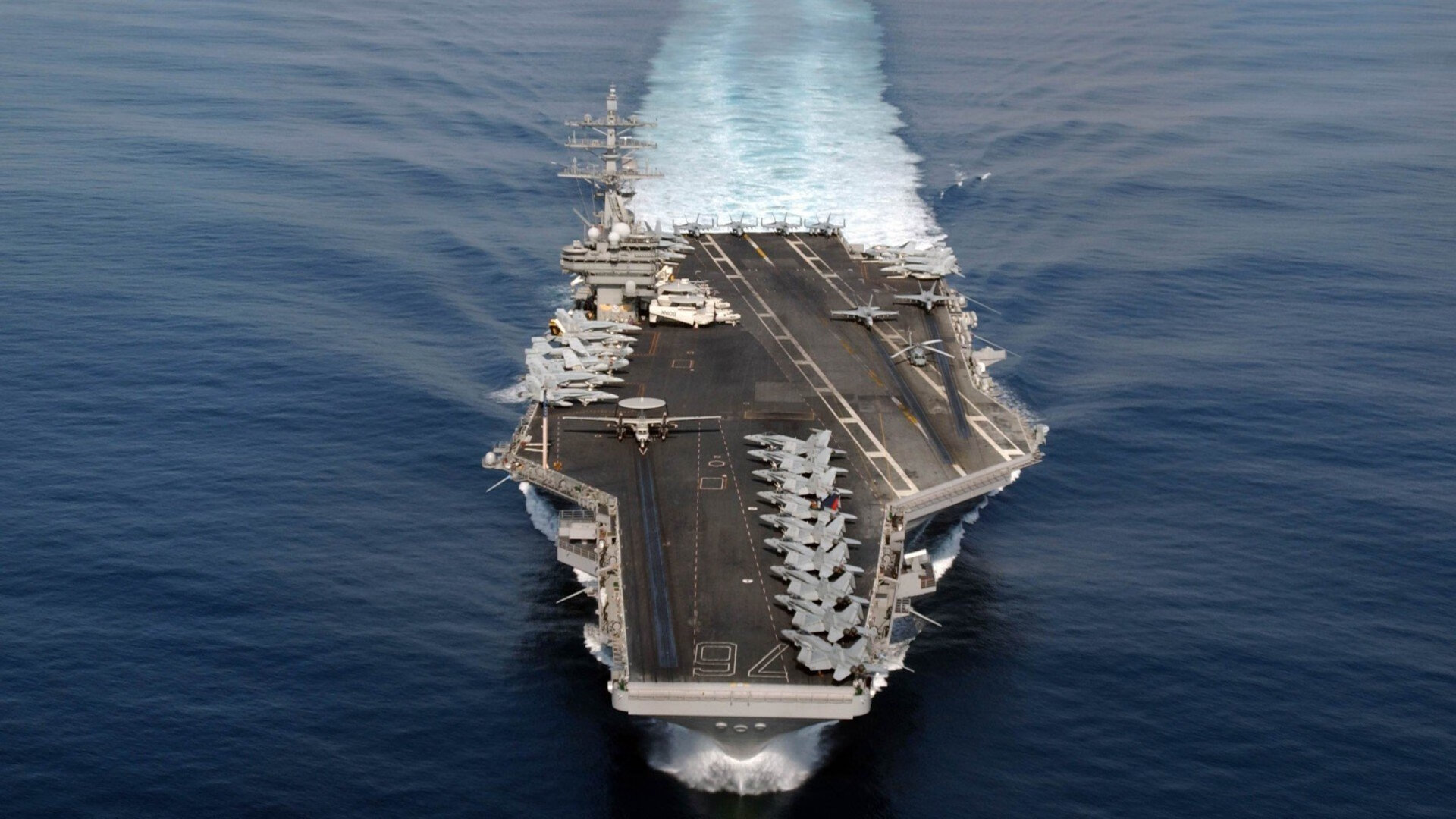 评分拉满的个体，逆转波兰的团队，足球天平的两端