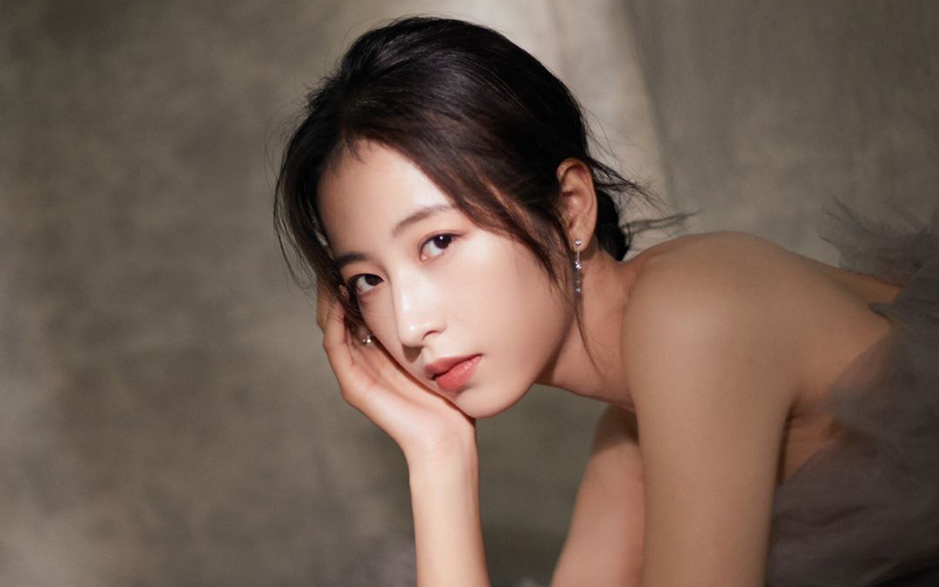 1.影子射手，穆勒的无形存在如何定义沙特与乌拉圭之战