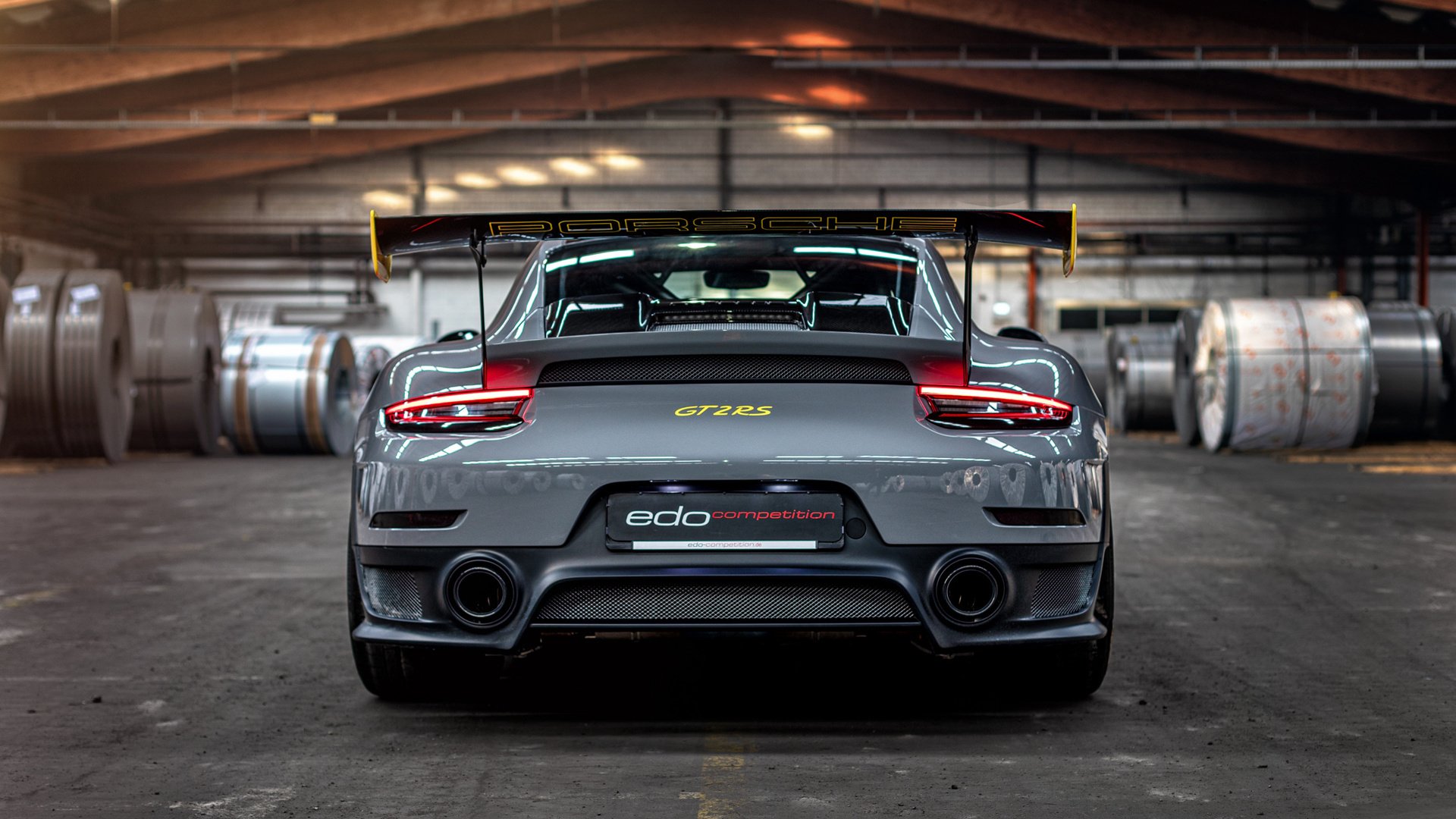 绿茵与硬木的共鸣，意甲焦点战白热化，步行者强行终结灰熊谱写篮球史诗