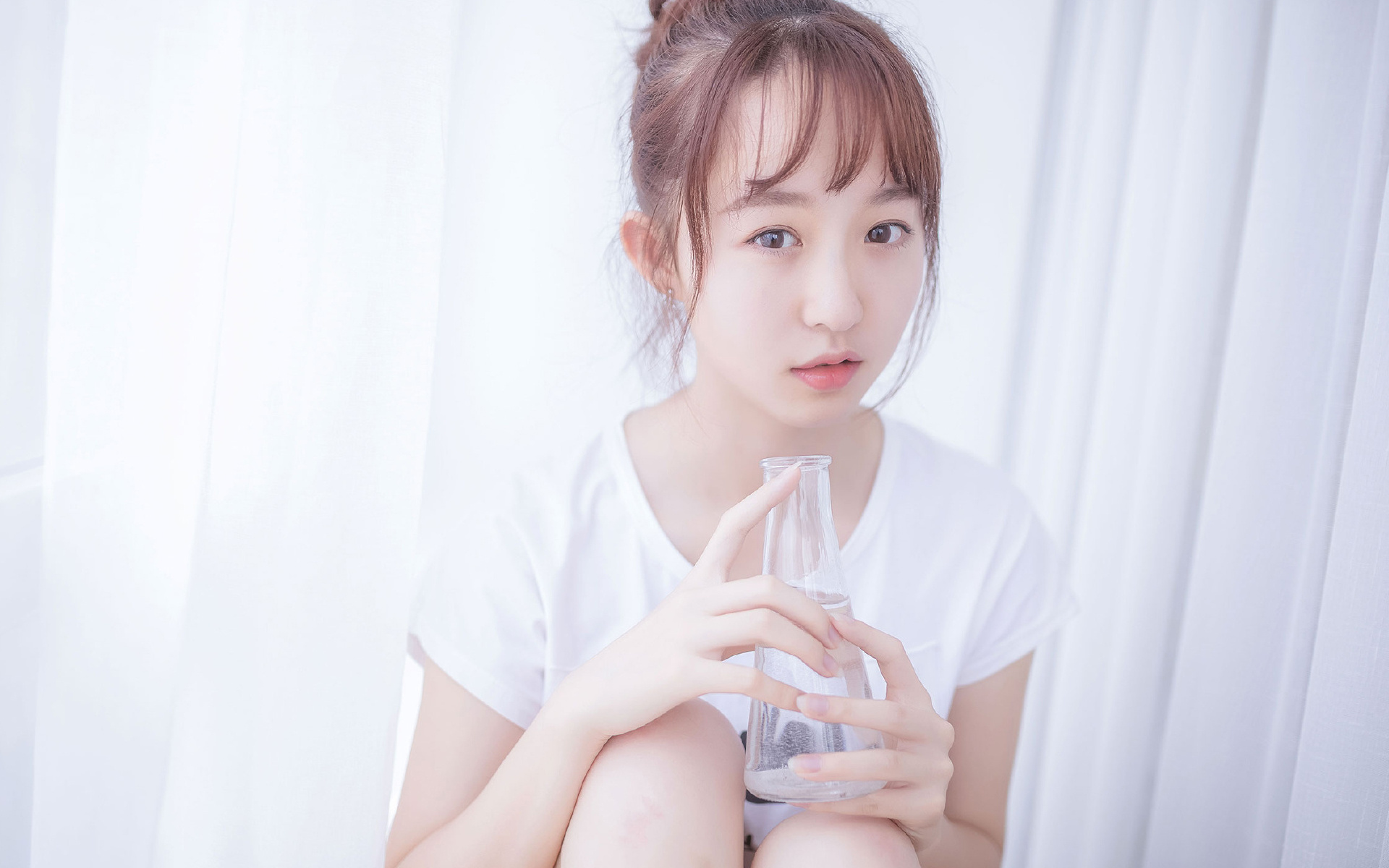 一役定乾坤,2026世界杯C组东欧铁骑罗马尼亚碾压奥地利,登贝莱闪电双响演绎进攻美学