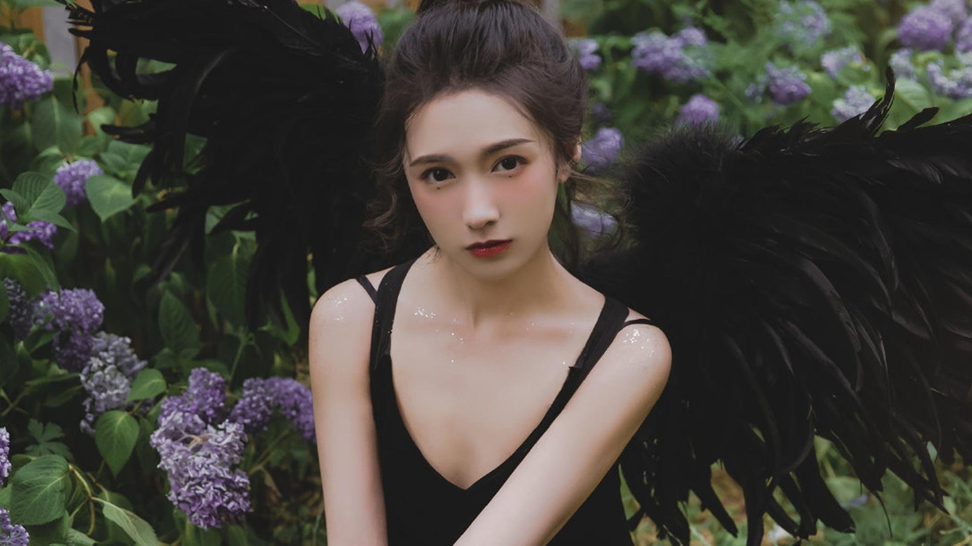 2026世界杯E组生死夜,乌拉圭绝杀加拿大,奥斯梅恩光芒撕裂北美防线